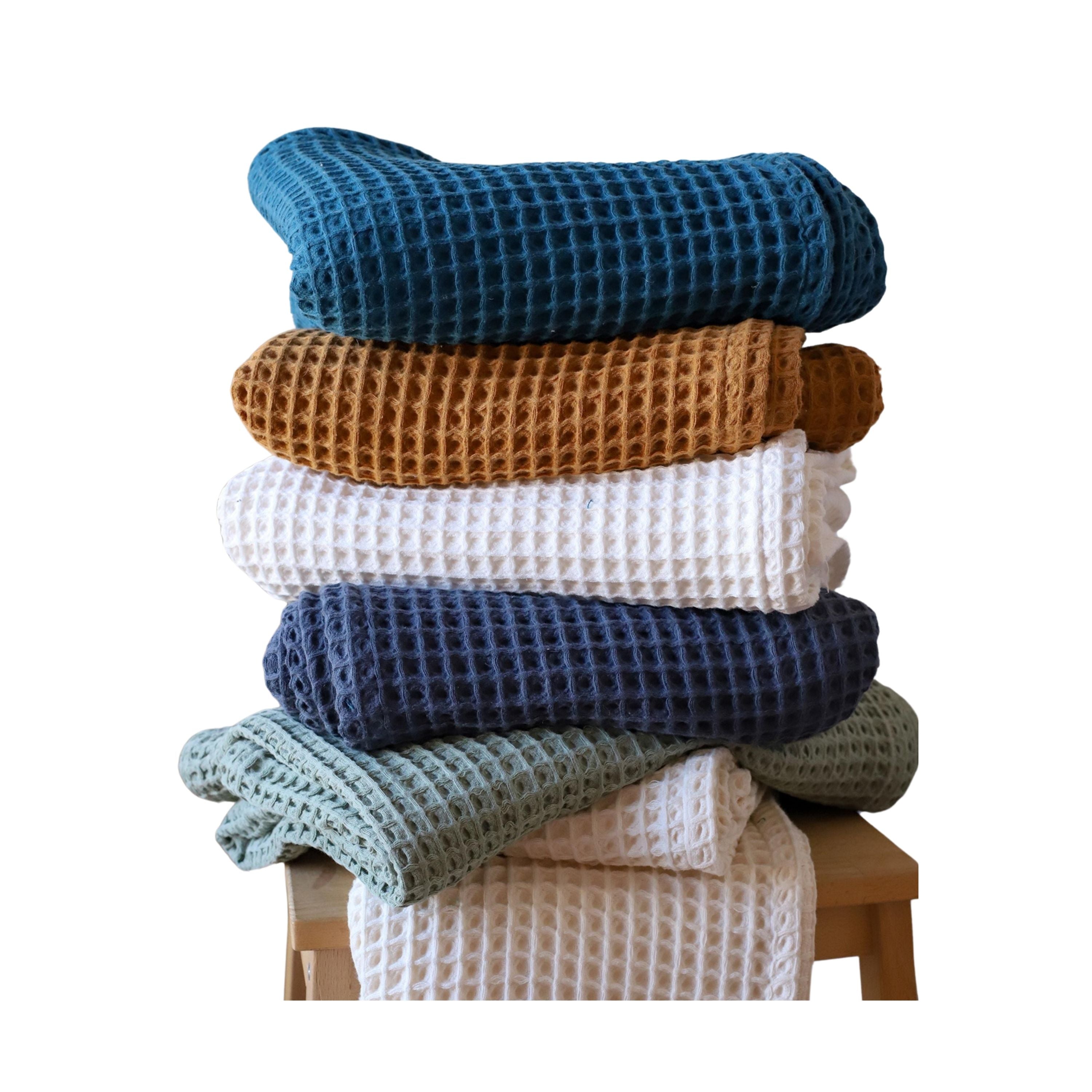 Bulk Waffle Throw Blankets – SAMTEKS Weaving LLC